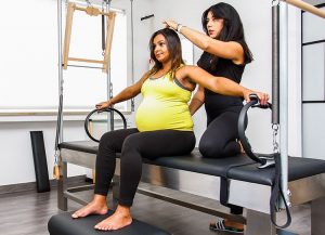 Via Pilates: A importância do Pilates Clínico e da Fisioterapia da Saúde da  Mulher na gravidez e pós-parto - Revista Spot